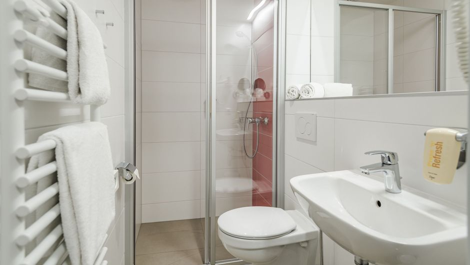 Jufa Hotel Koenigswinter Room