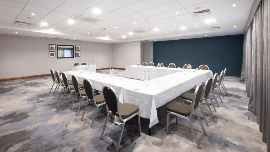 Holiday Inn Stevenage Meeting