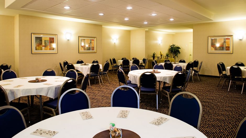 Holiday Inn Express/Suites Regina-South Meeting