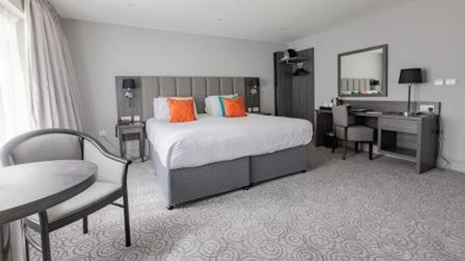 Hawkstone Park Hotel Room