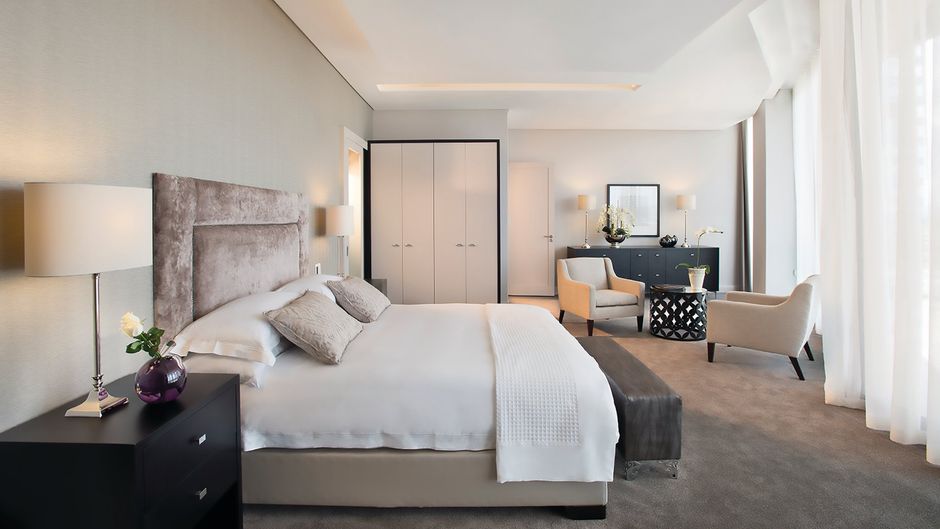 DaVinci Hotel & Suites Suite
