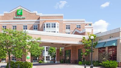 Holiday Inn Hotel & Suites La Crosse
