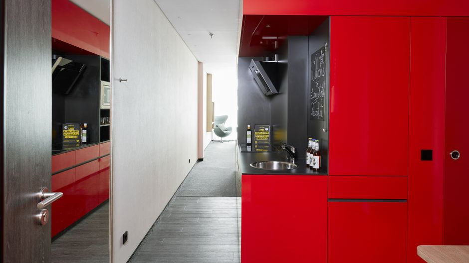 Living Hotels Frankfurt Room