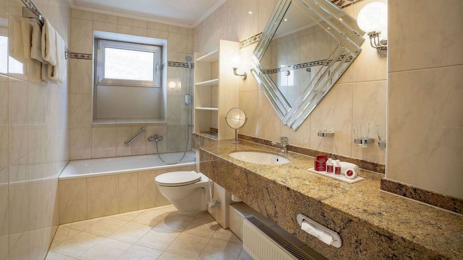 An der Messe Hotel Room
