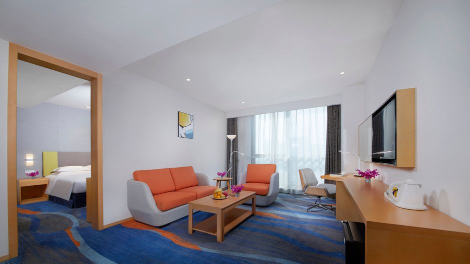 Holiday Inn Express Zhengzhou Zhengdong Suite