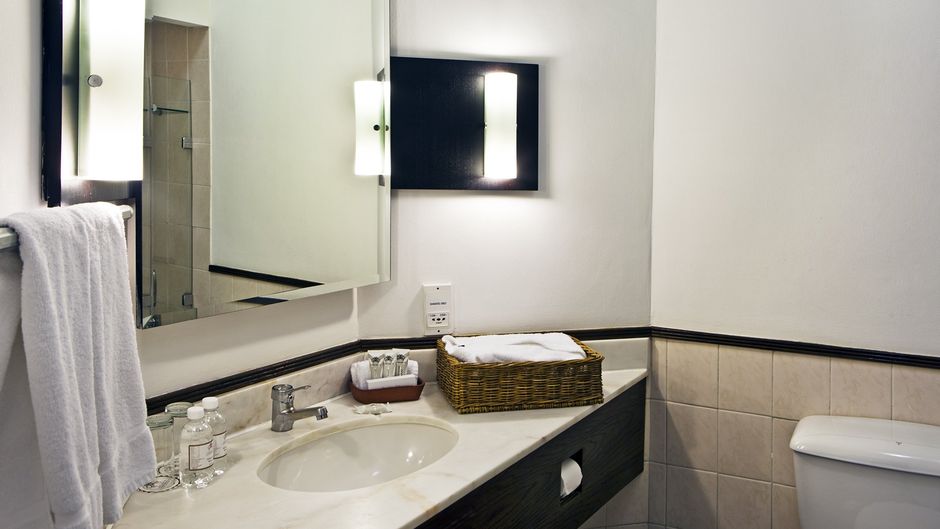 Centurion Lake Hotel Room