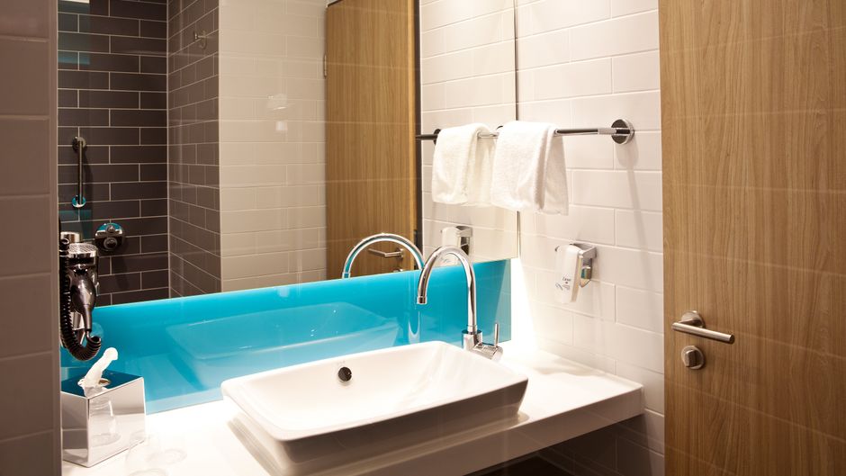 Holiday Inn Express Ringsheim Room