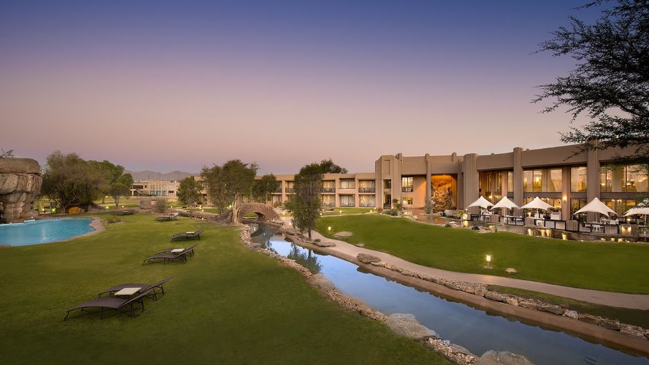 Windhoek Country Club Resort & Casino Exterior