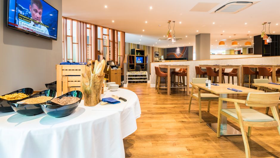 Holiday Inn Lancaster Restaurant