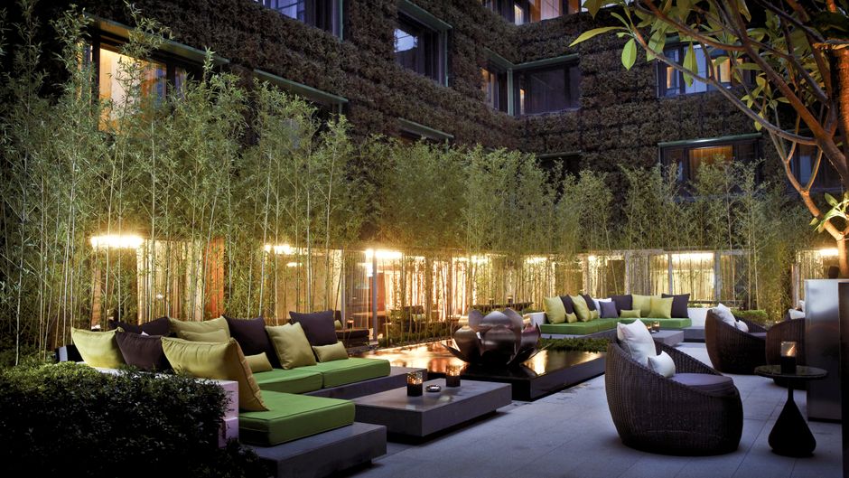 The Mira Hong Kong, a Design Hotel Lobby