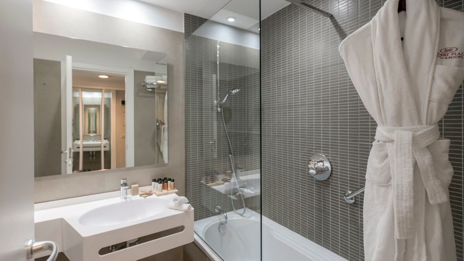 Crowne Plaza Rome-St Peter's Room
