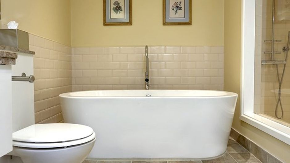 Winchester Royal Hotel Room