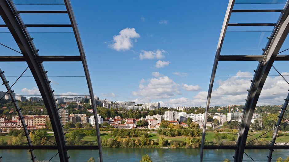 Crowne Plaza Lyon Cite Internationale Exterior