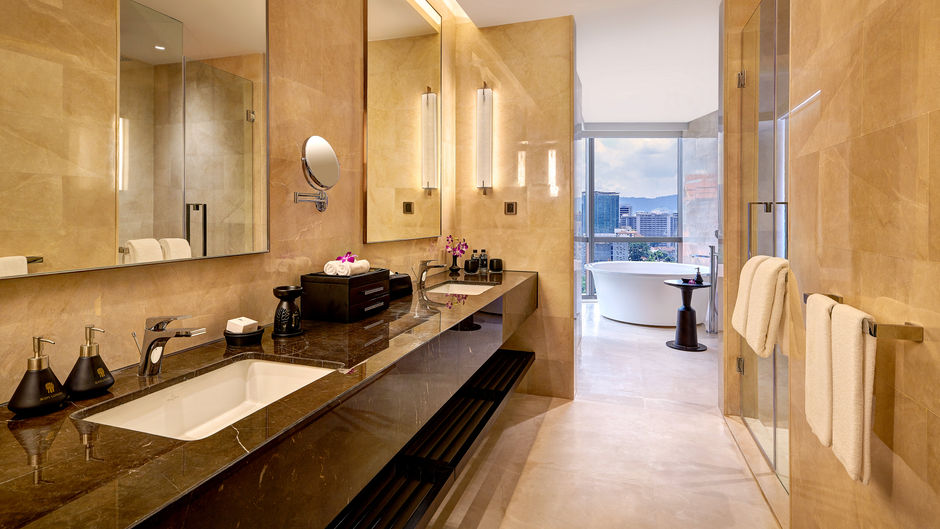 Pavilion Hotel Kuala Lumpur Room