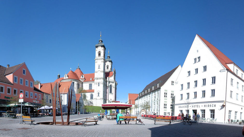 Hotel Hirsch Exterior