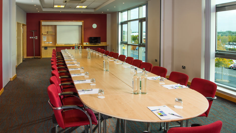 Holiday Inn Express Hamilton Meeting