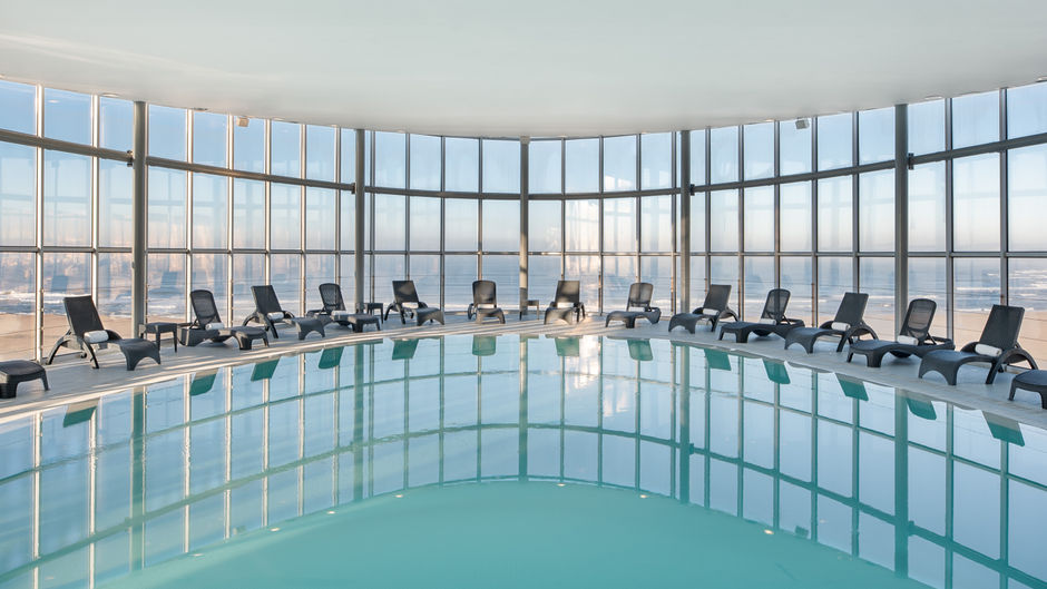 Eurostars Oasis Plaza Pool