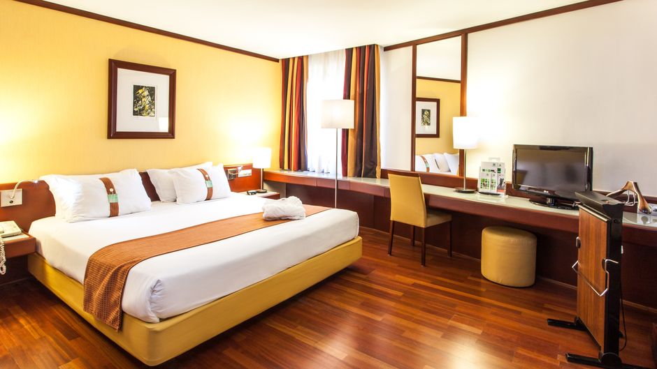 Holiday Inn Lisbon Continental Suite