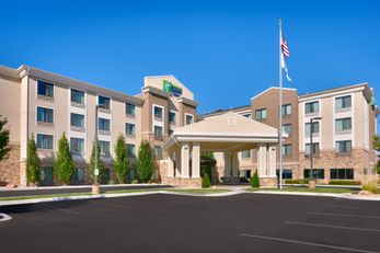 Holiday Inn Express & Suites Orem