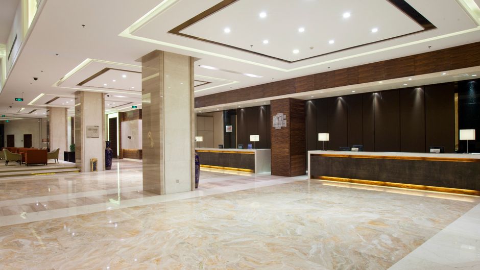 Holiday Inn Mudanjiang Lobby