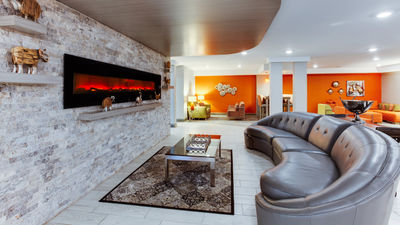 Holiday Inn Express & Suites Fredericton