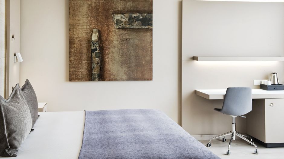 Hotel Pere IV Room