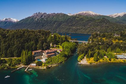 Correntoso Lake & River Hotel