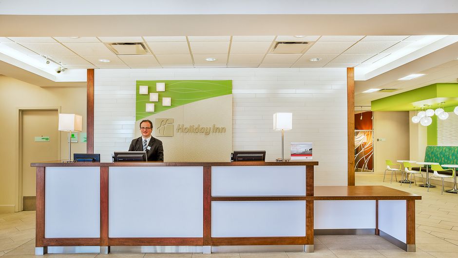 Holiday Inn Sydney - Waterfront Hotel Exterior