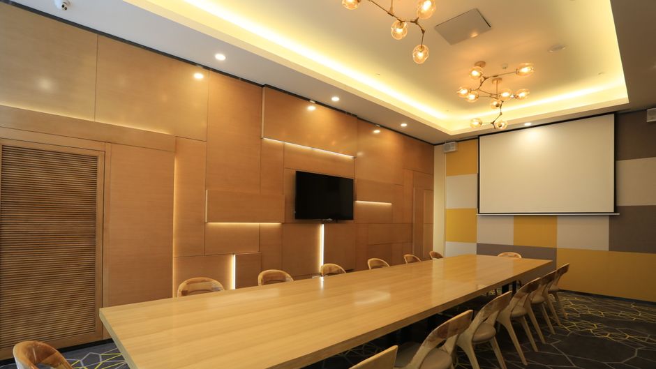 Holiday Inn Exp Zhangjiakou Park View Meeting