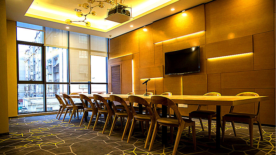 Holiday Inn Exp Zhangjiakou Park View Meeting