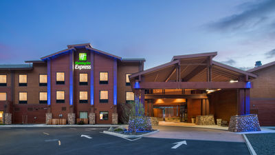 Holiday Inn Express Redwood Natl Park