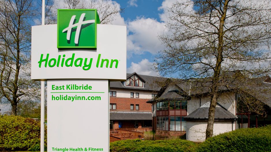 Holiday Inn East Kilbride Exterior