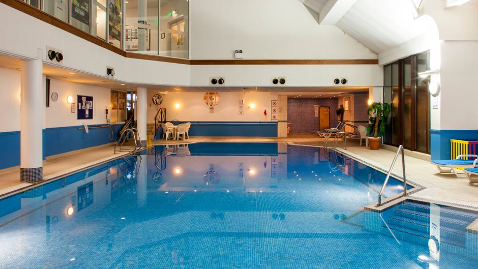 Holiday Inn East Kilbride Pool