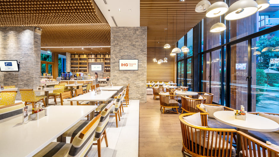 Holiday Inn Express Phuket Patong Beach Restaurant