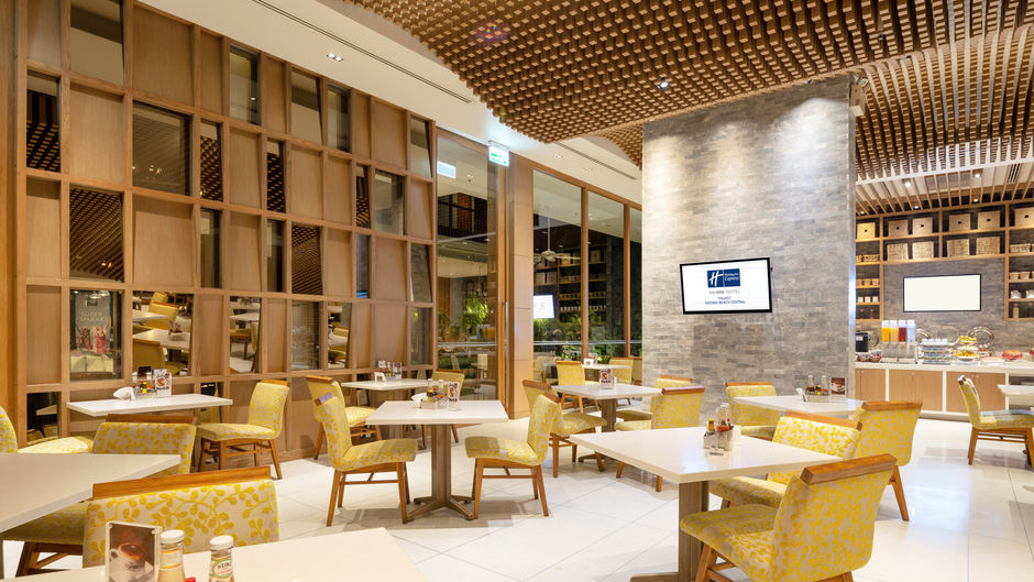 Holiday Inn Express Phuket Patong Beach Restaurant