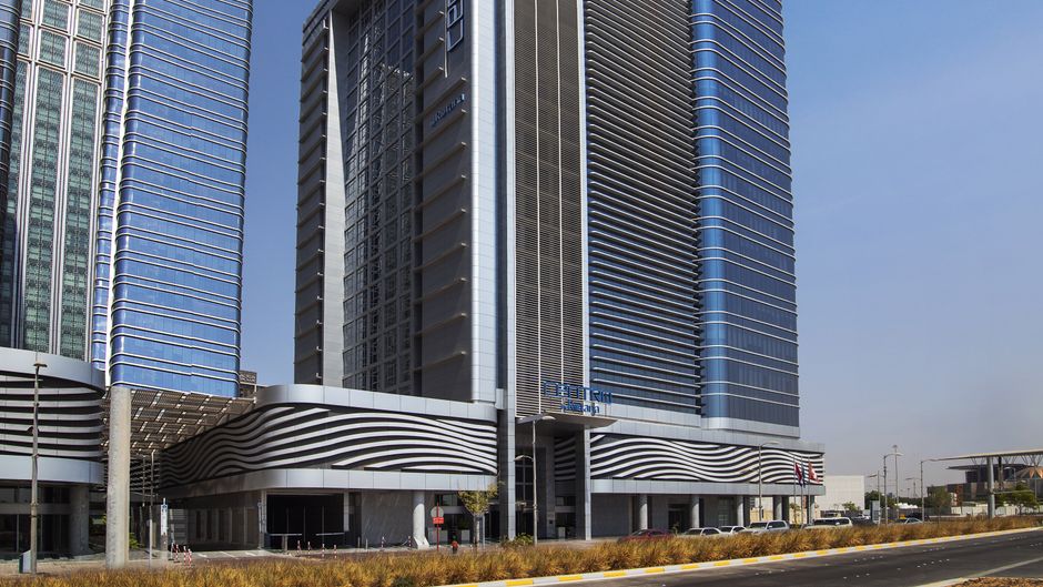 Centro Capital Centre Exterior