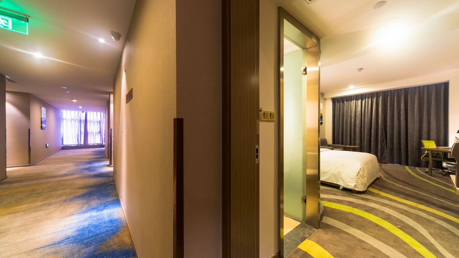 Holiday Inn Express Chengdu Jinniu Room