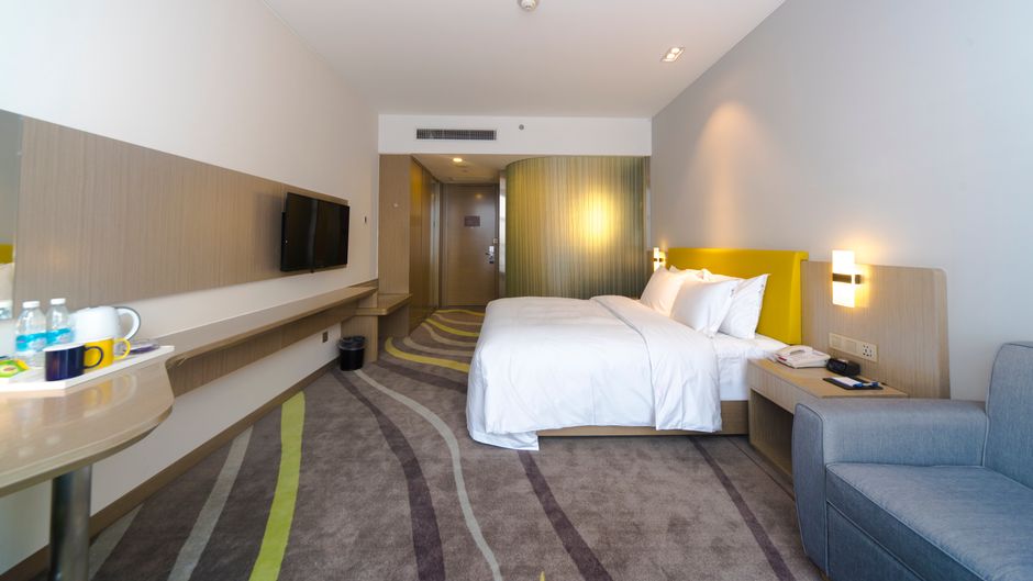 Holiday Inn Express Chengdu Jinniu Room