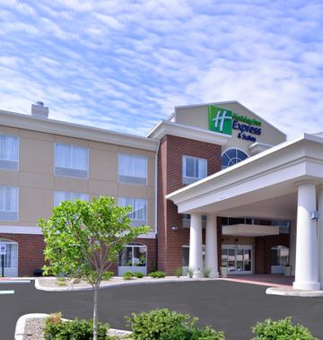 Holiday Inn Express & Suites