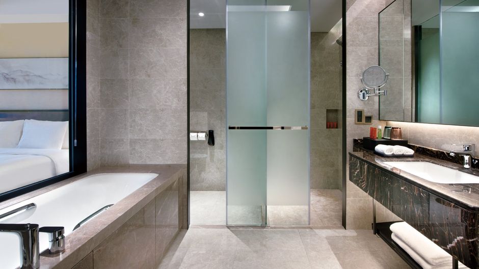 Crowne Plaza Huailai Room