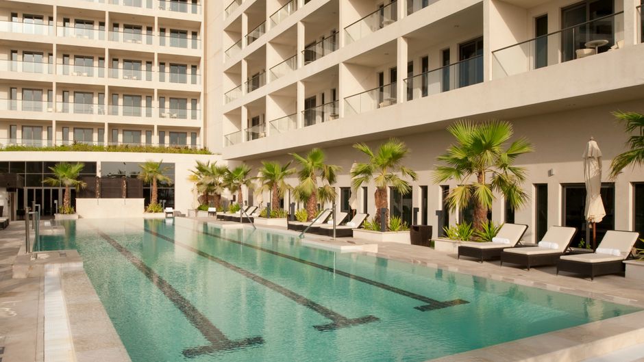 Staybridge Suites Abu Dhabi Yas Island Pool