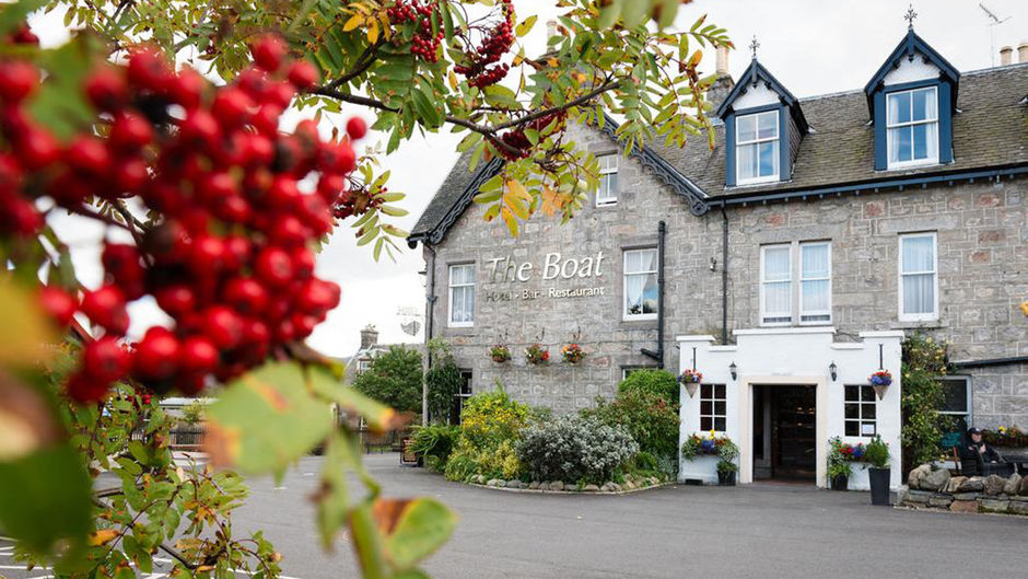 Boat Hotel Exterior