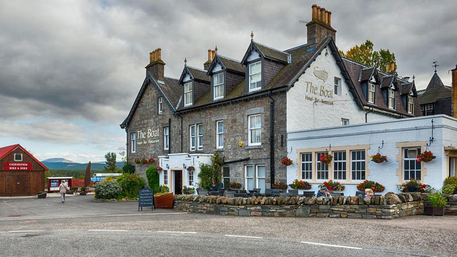 Boat Hotel Exterior