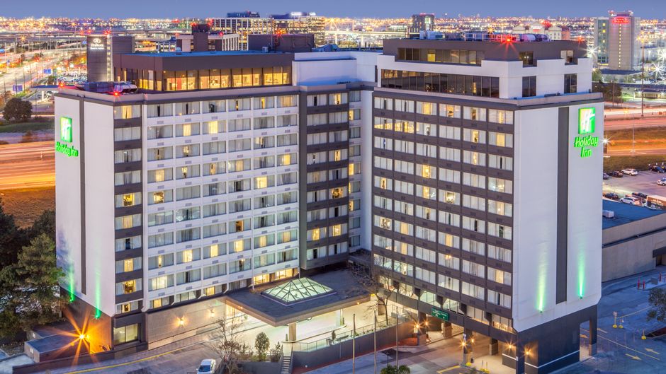 Holiday Inn Toronto Intl Airport Exterior