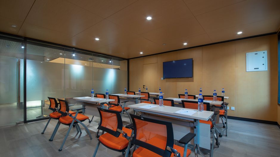 Holiday Inn Express Shijingshan Parkview Meeting
