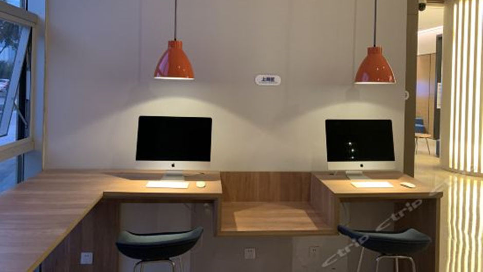Holiday Inn Express Xichang City Center Other