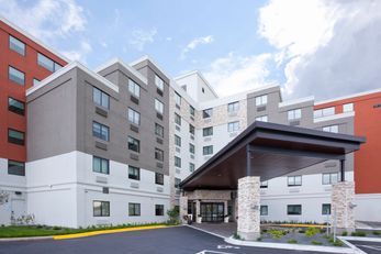 Holiday Inn Express Roseville-St Paul