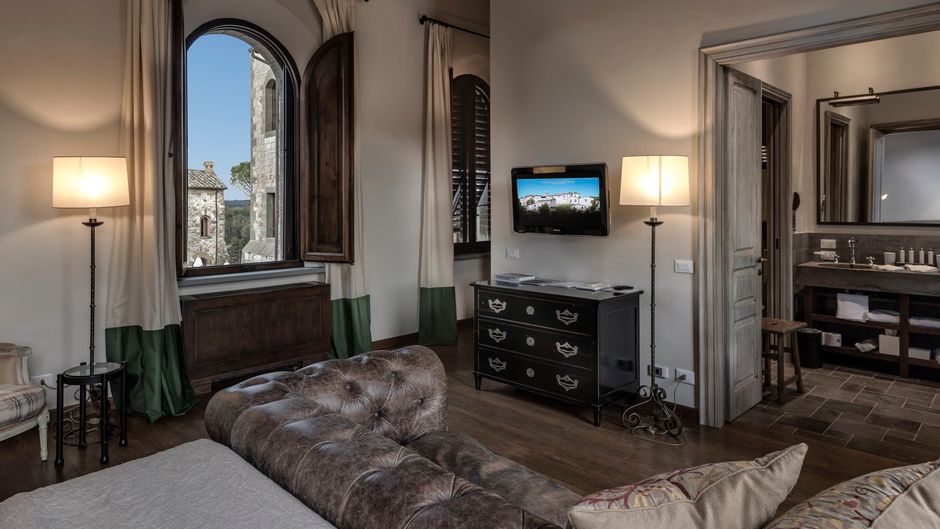 Castel Monastero Suite