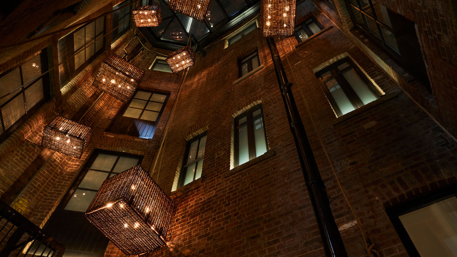 Hotel Indigo Manchester-Victoria Station Lobby