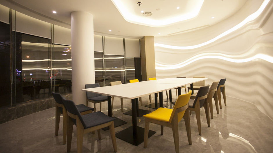 Holiday Inn Express City Center Meeting